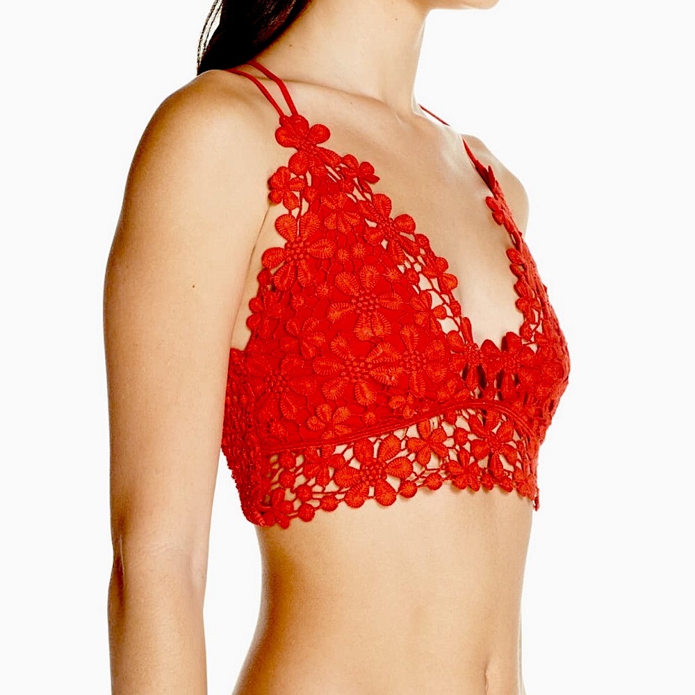 NEW INTIMATELY FP Red Floral Crochet Daisy Crop Top Bralette Sm NWT - Picture 4 of 7